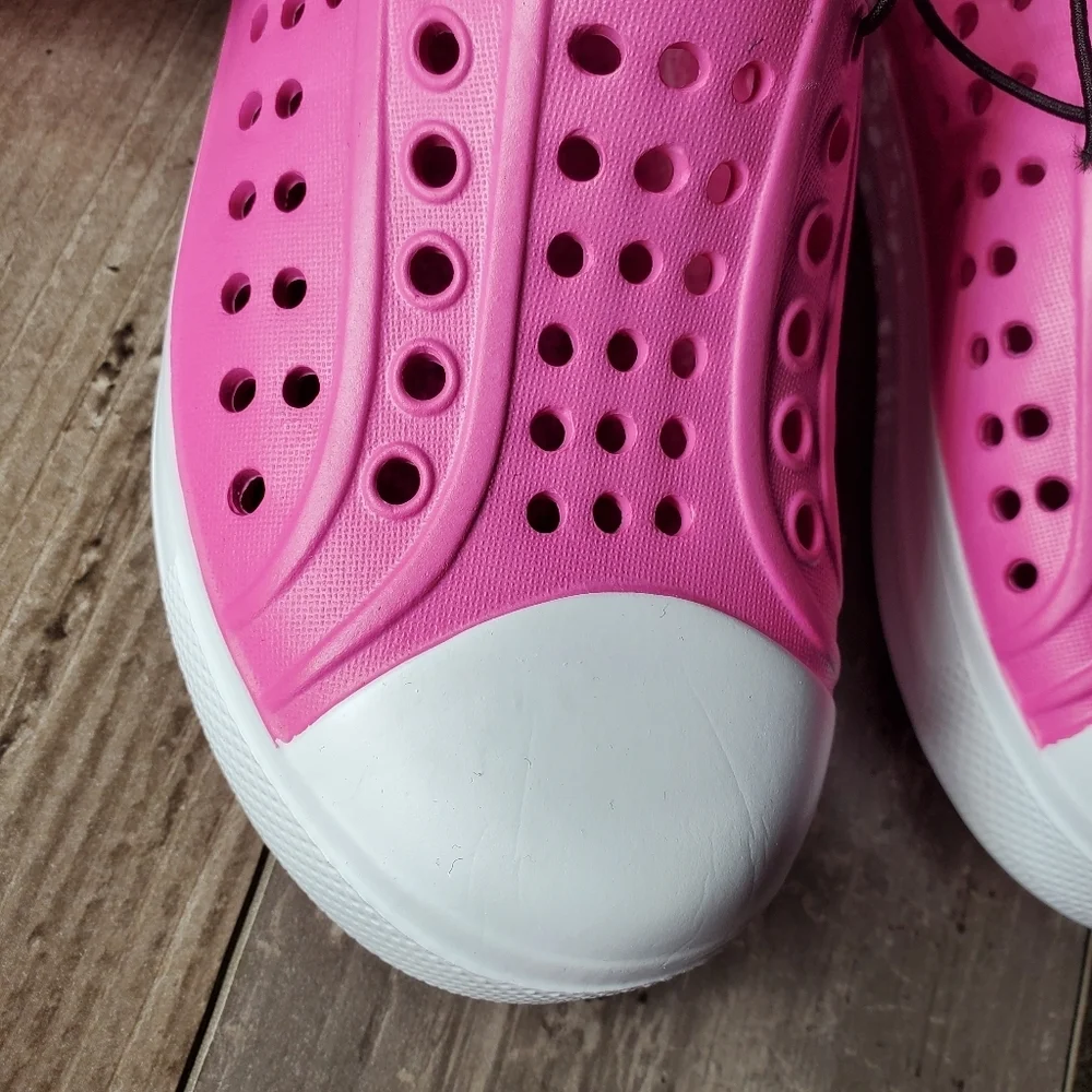NWT Wonder Nation Toddler Kids EVA Water Sneakers Pink & White Girls Size 9/10